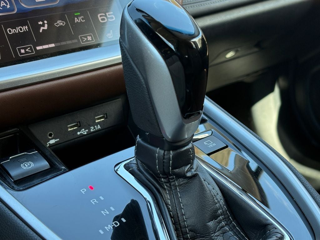 2022 Subaru Outback Touring