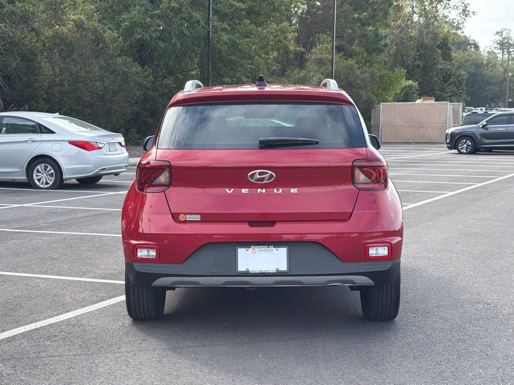 2022 Hyundai Venue Limited