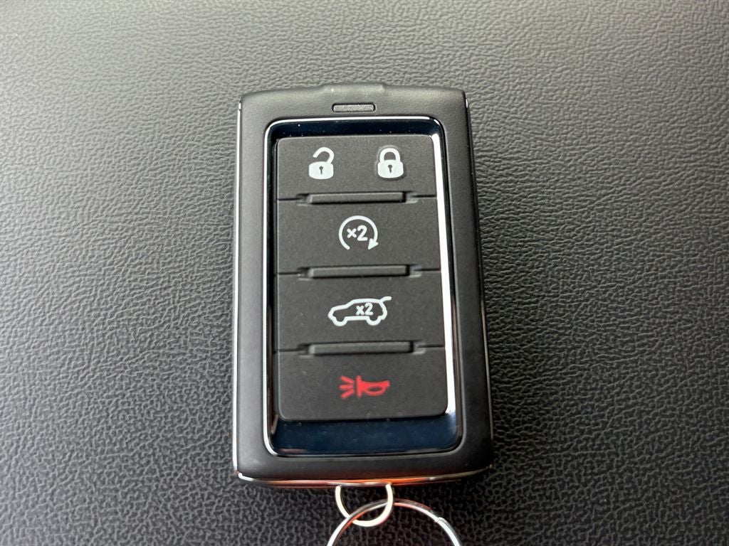 2026 Jeep Grand Cherokee GRAND CHEROKEE LAREDO X 4X2