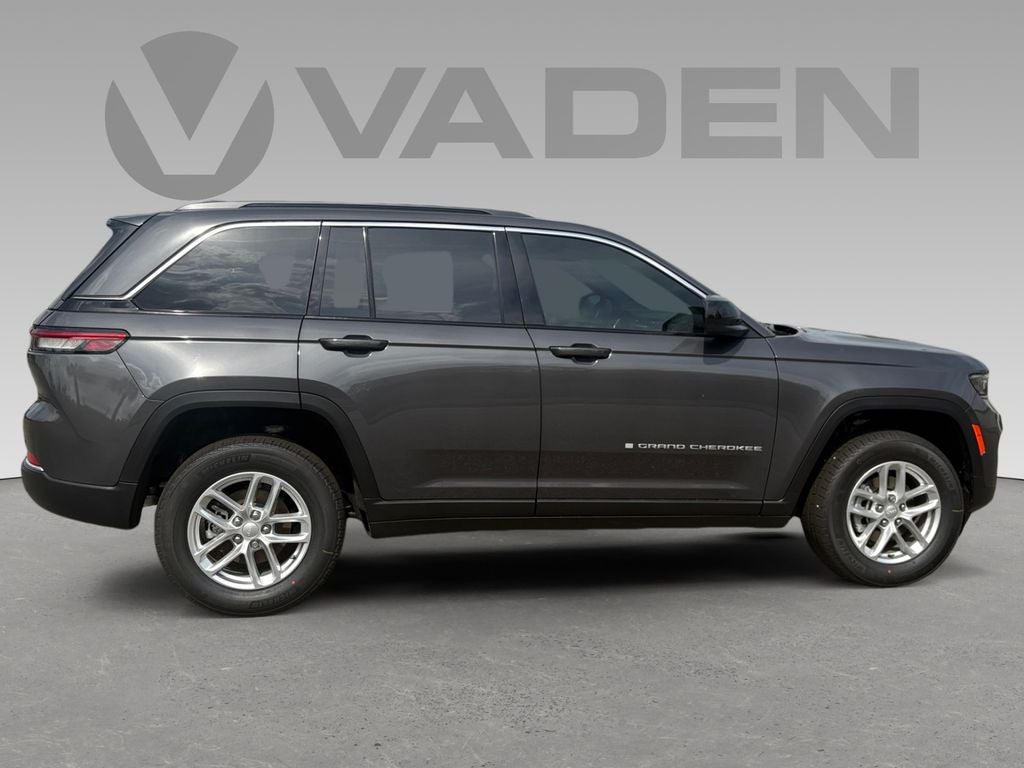 2026 Jeep Grand Cherokee GRAND CHEROKEE LAREDO X 4X2