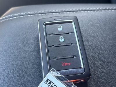 2027 Jeep Grand Cherokee GRAND CHEROKEE LAREDO 4X2