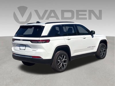 2027 Jeep Grand Cherokee GRAND CHEROKEE LAREDO 4X2