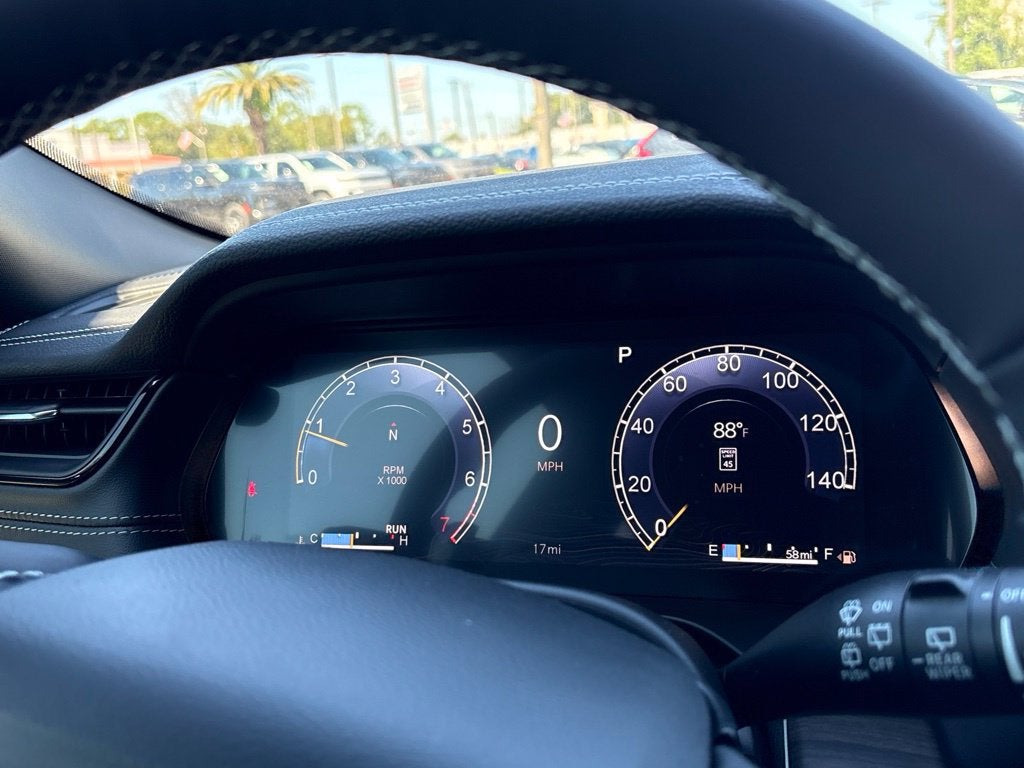 2027 Jeep Grand Cherokee GRAND CHEROKEE LAREDO ALTITUDE 4X2