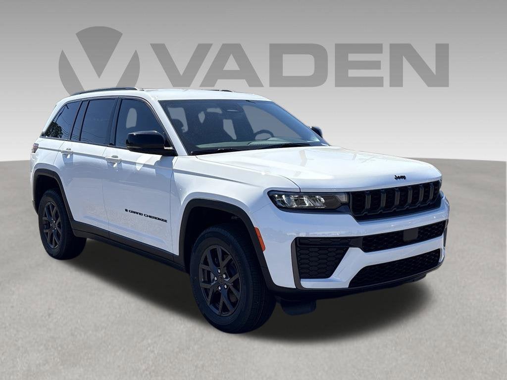 2027 Jeep Grand Cherokee GRAND CHEROKEE LAREDO ALTITUDE 4X2