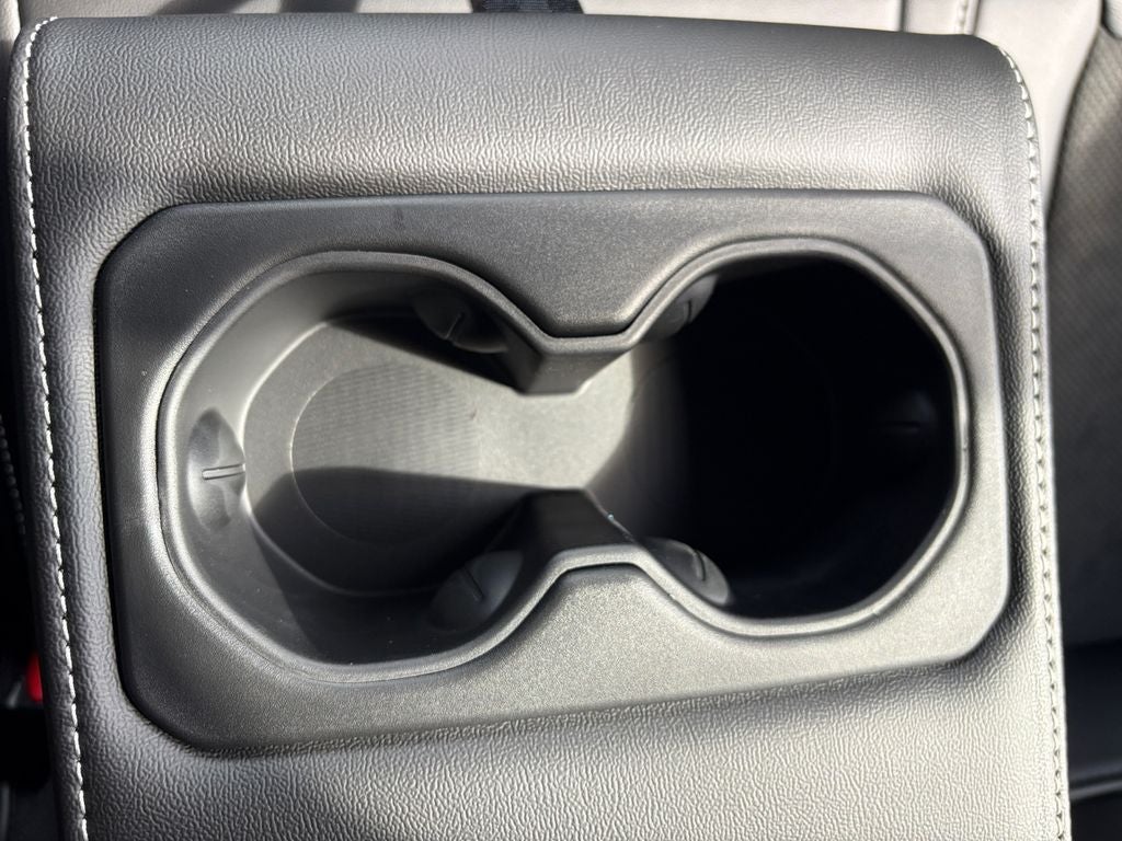 2026 Jeep Grand Cherokee GRAND CHEROKEE LAREDO ALTITUDE 4X2