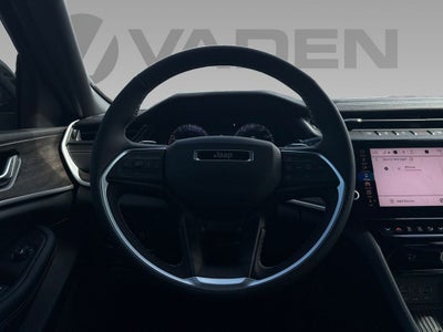 2026 Jeep Grand Cherokee GRAND CHEROKEE LAREDO ALTITUDE 4X2