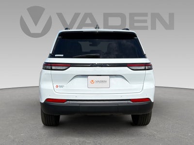 2026 Jeep Grand Cherokee GRAND CHEROKEE LAREDO ALTITUDE 4X2