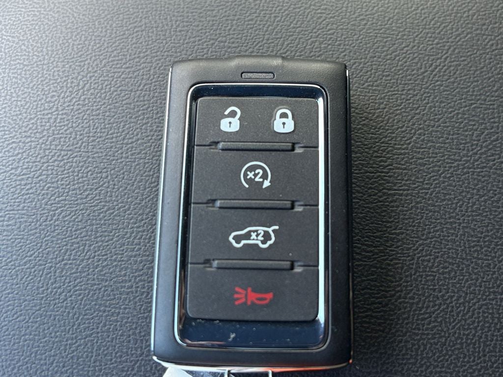 2026 Jeep Grand Cherokee GRAND CHEROKEE LAREDO ALTITUDE 4X2