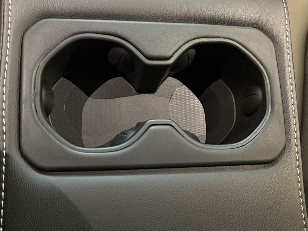 2026 Jeep Grand Cherokee GRAND CHEROKEE LAREDO ALTITUDE 4X2