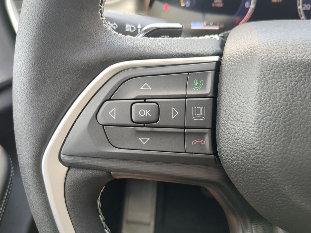 2025 Jeep Grand Cherokee GRAND CHEROKEE ALTITUDE 4X4