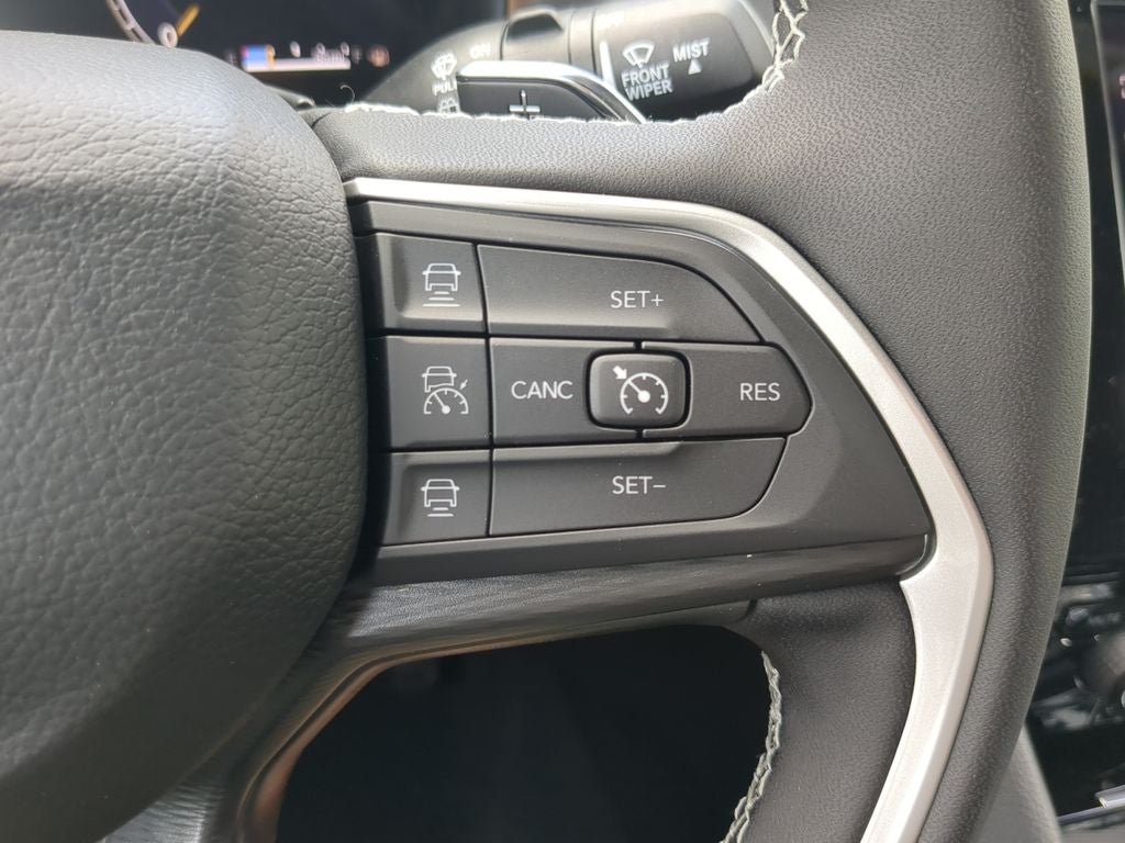 2025 Jeep Grand Cherokee GRAND CHEROKEE ALTITUDE 4X4