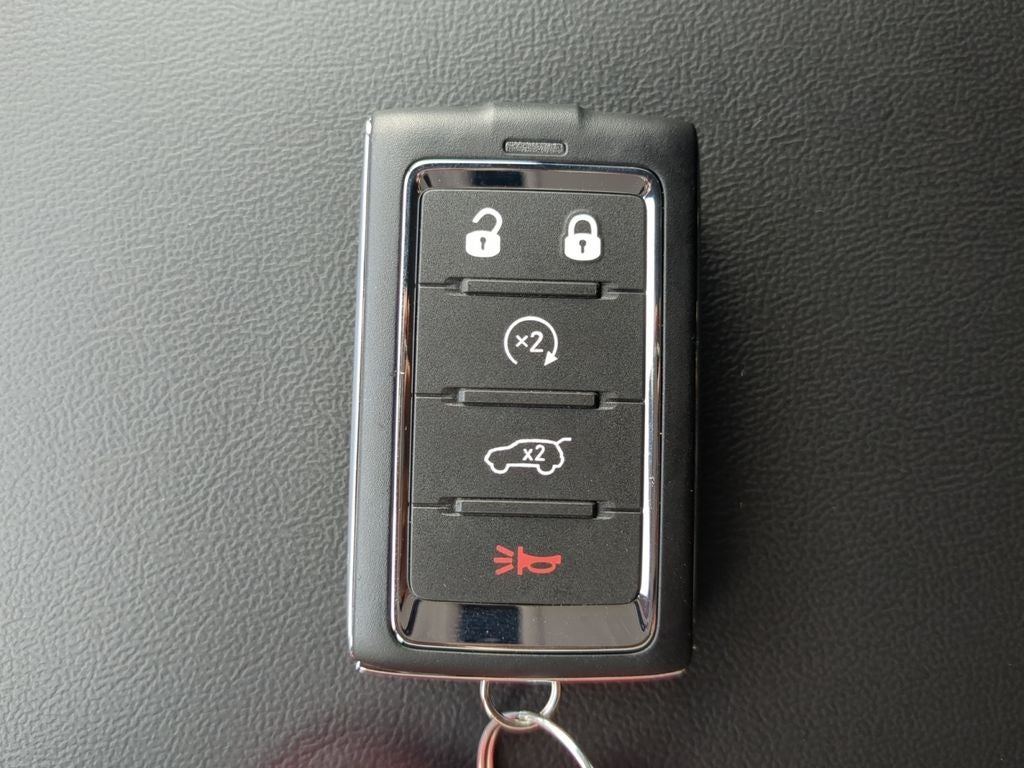 2025 Jeep Grand Cherokee GRAND CHEROKEE ALTITUDE 4X4