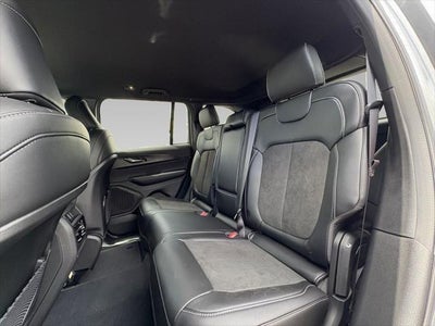 2025 Jeep Grand Cherokee GRAND CHEROKEE ALTITUDE 4X4