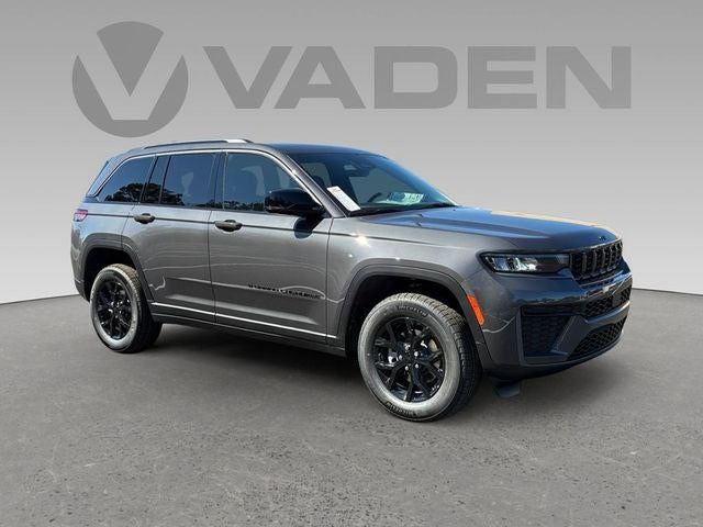 2026 Jeep Grand Cherokee LAREDO ALTITUDE 4X4