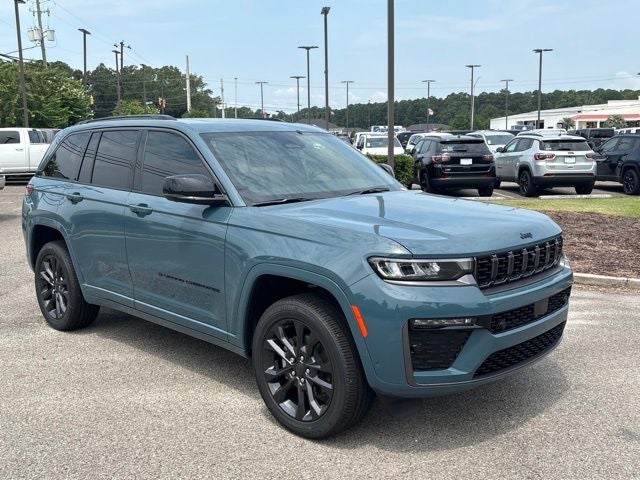 2026 Jeep Grand Cherokee GRAND CHEROKEE LIMITED RESERVE 4X4