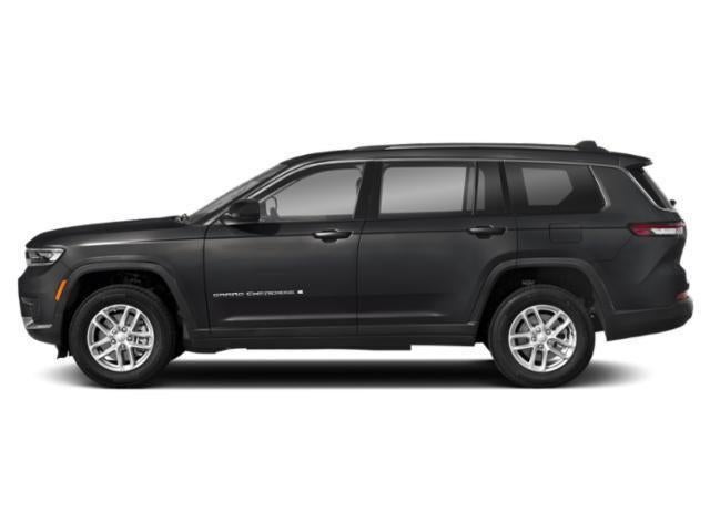 2023 Jeep Grand Cherokee L Laredo 4x2