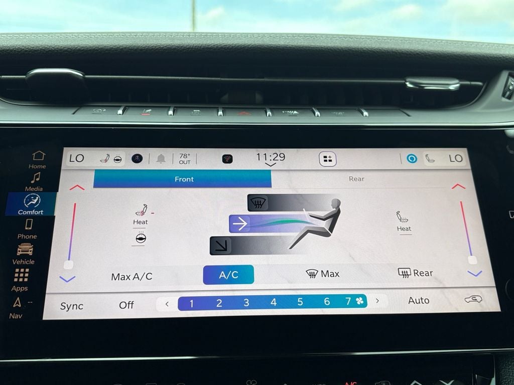 2026 Jeep Grand Cherokee GRAND CHEROKEE L LAREDO ALTITUDE 4X2