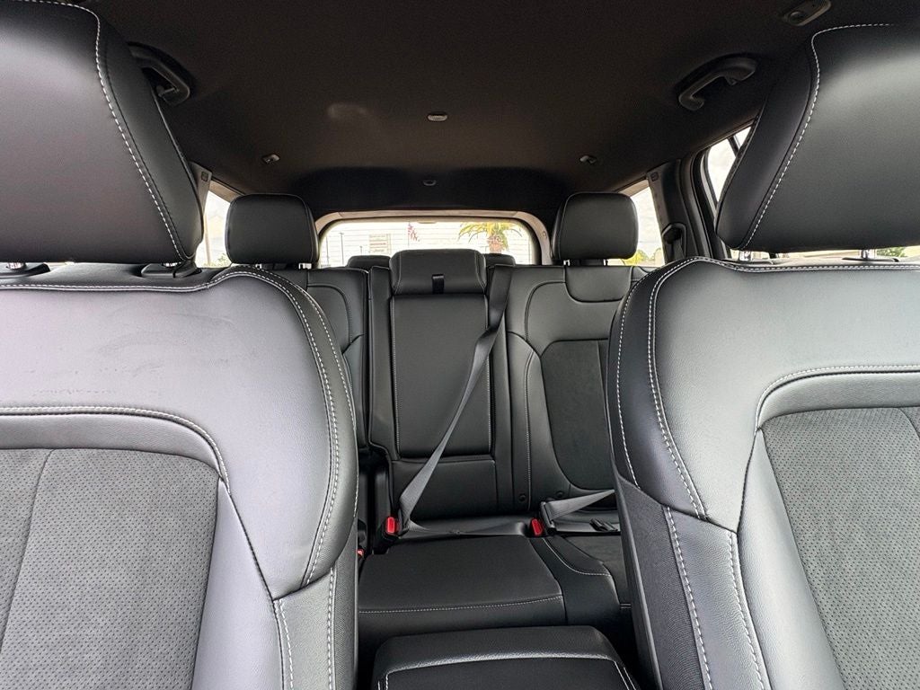 2026 Jeep Grand Cherokee GRAND CHEROKEE L LAREDO ALTITUDE 4X2