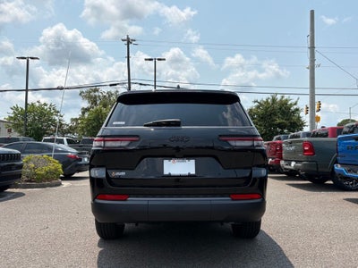 2026 Jeep Grand Cherokee GRAND CHEROKEE L LAREDO ALTITUDE 4X2