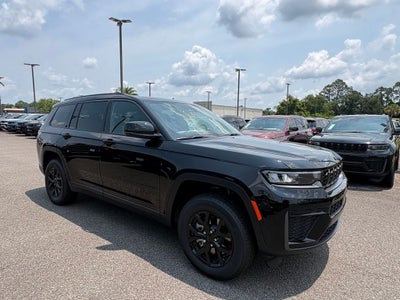 2026 Jeep Grand Cherokee GRAND CHEROKEE L LAREDO ALTITUDE 4X2