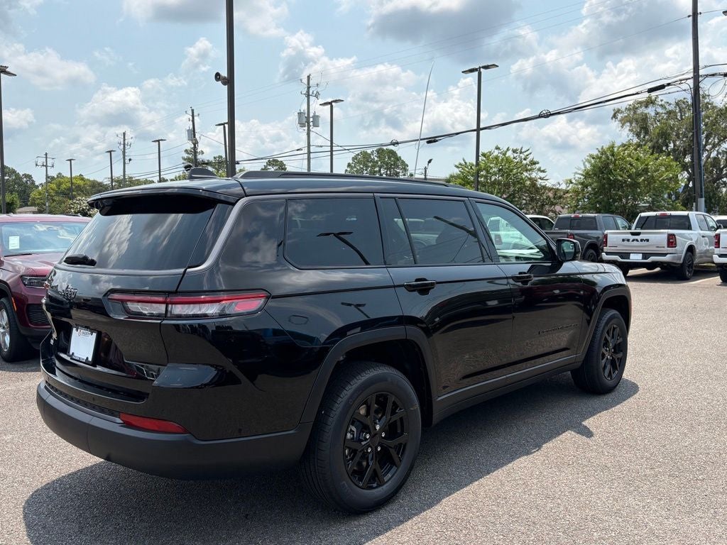 2026 Jeep Grand Cherokee GRAND CHEROKEE L LAREDO ALTITUDE 4X2