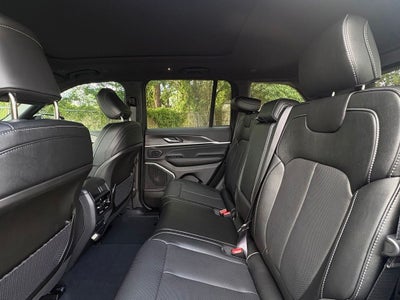2026 Jeep Grand Cherokee GRAND CHEROKEE L LAREDO ALTITUDE 4X2