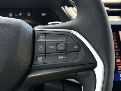 2026 Jeep Grand Cherokee GRAND CHEROKEE L LAREDO ALTITUDE 4X2
