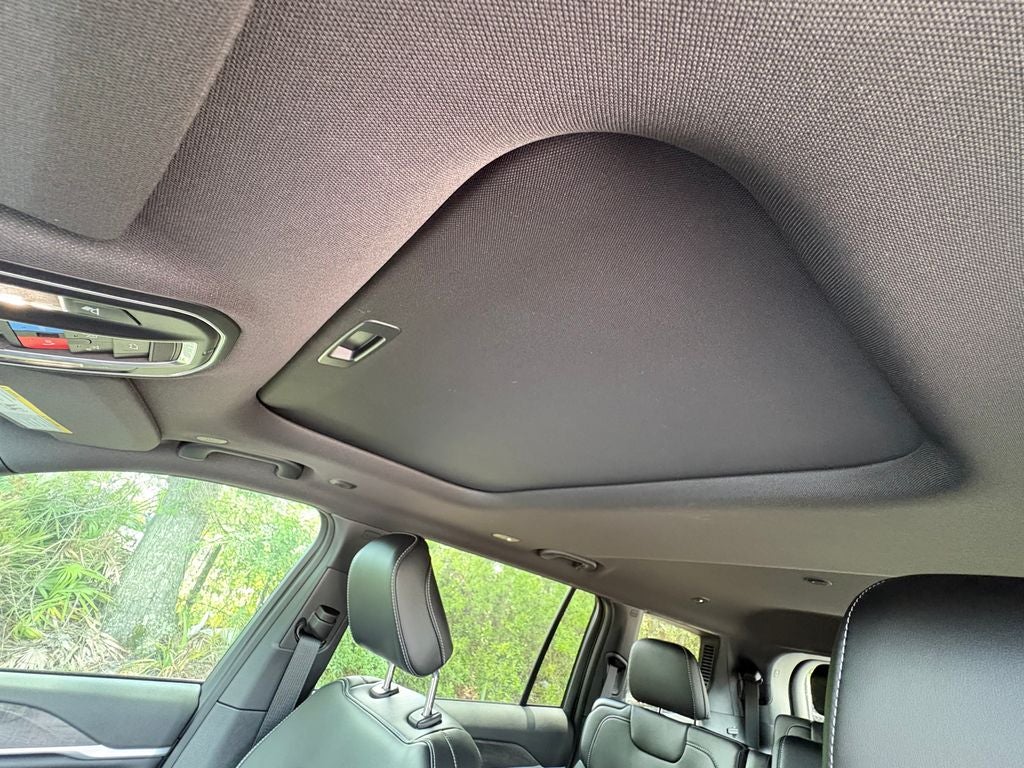 2026 Jeep Grand Cherokee GRAND CHEROKEE L LAREDO ALTITUDE 4X2