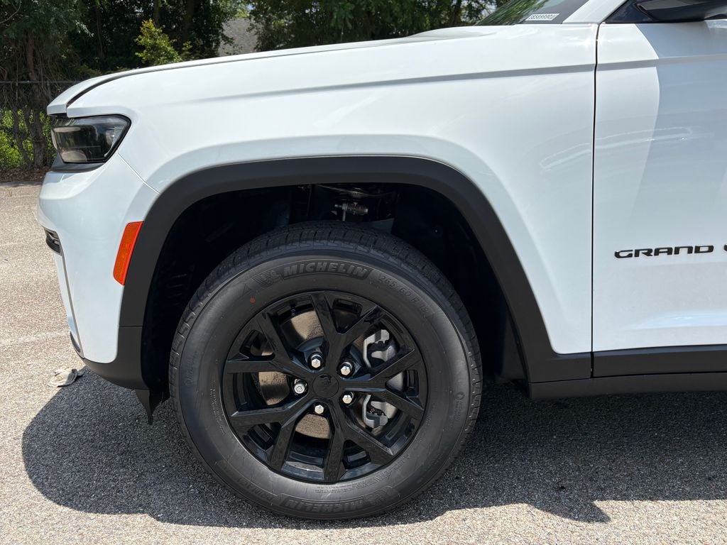 2026 Jeep Grand Cherokee GRAND CHEROKEE L LAREDO ALTITUDE 4X2
