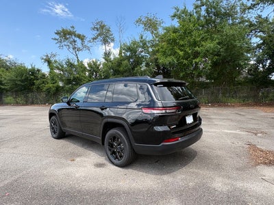 2026 Jeep Grand Cherokee GRAND CHEROKEE L LAREDO ALTITUDE 4X2