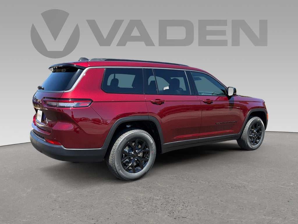 2026 Jeep Grand Cherokee GRAND CHEROKEE L LAREDO ALTITUDE 4X2