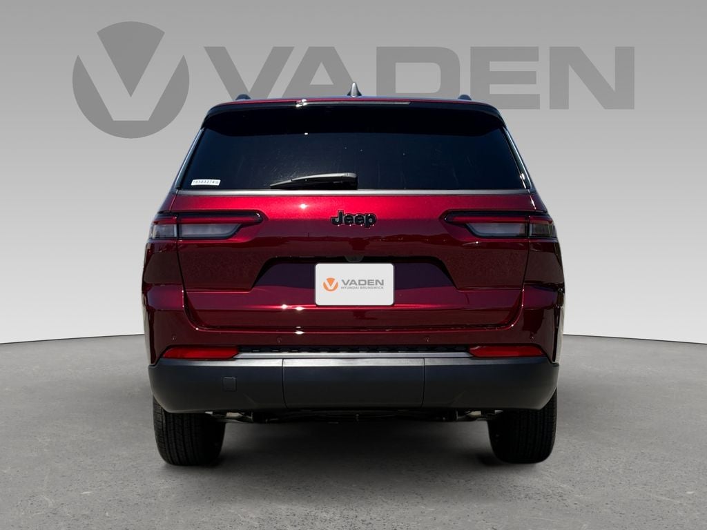 2026 Jeep Grand Cherokee GRAND CHEROKEE L LAREDO ALTITUDE 4X2