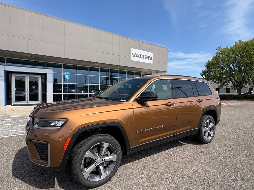 2026 Jeep Grand Cherokee GRAND CHEROKEE L LIMITED 4X2