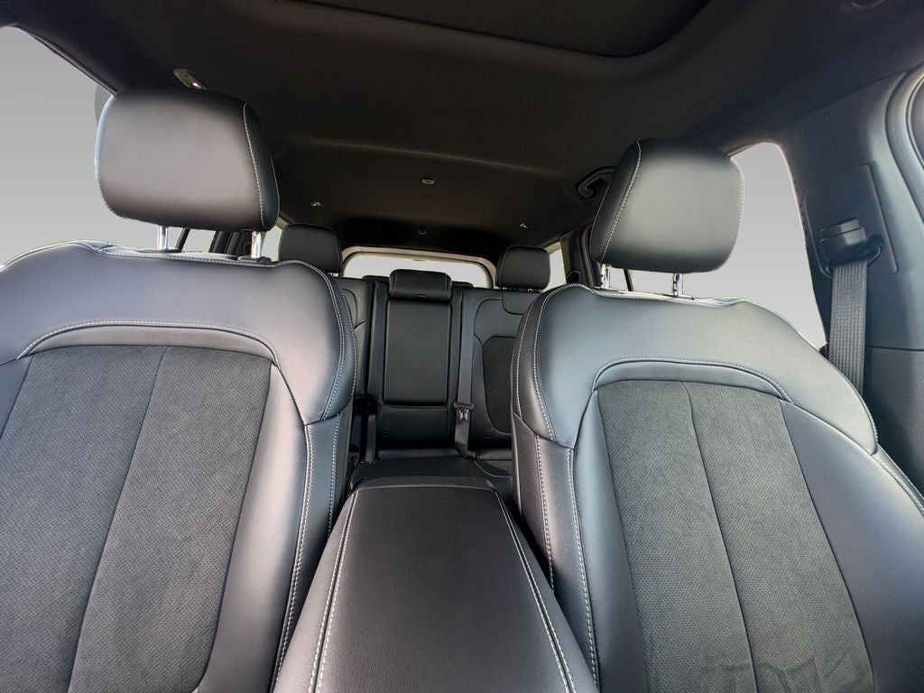 2026 Jeep Grand Cherokee GRAND CHEROKEE L LAREDO ALTITUDE 4X4