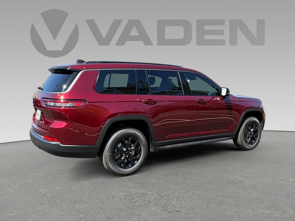 2026 Jeep Grand Cherokee GRAND CHEROKEE L LAREDO ALTITUDE 4X4
