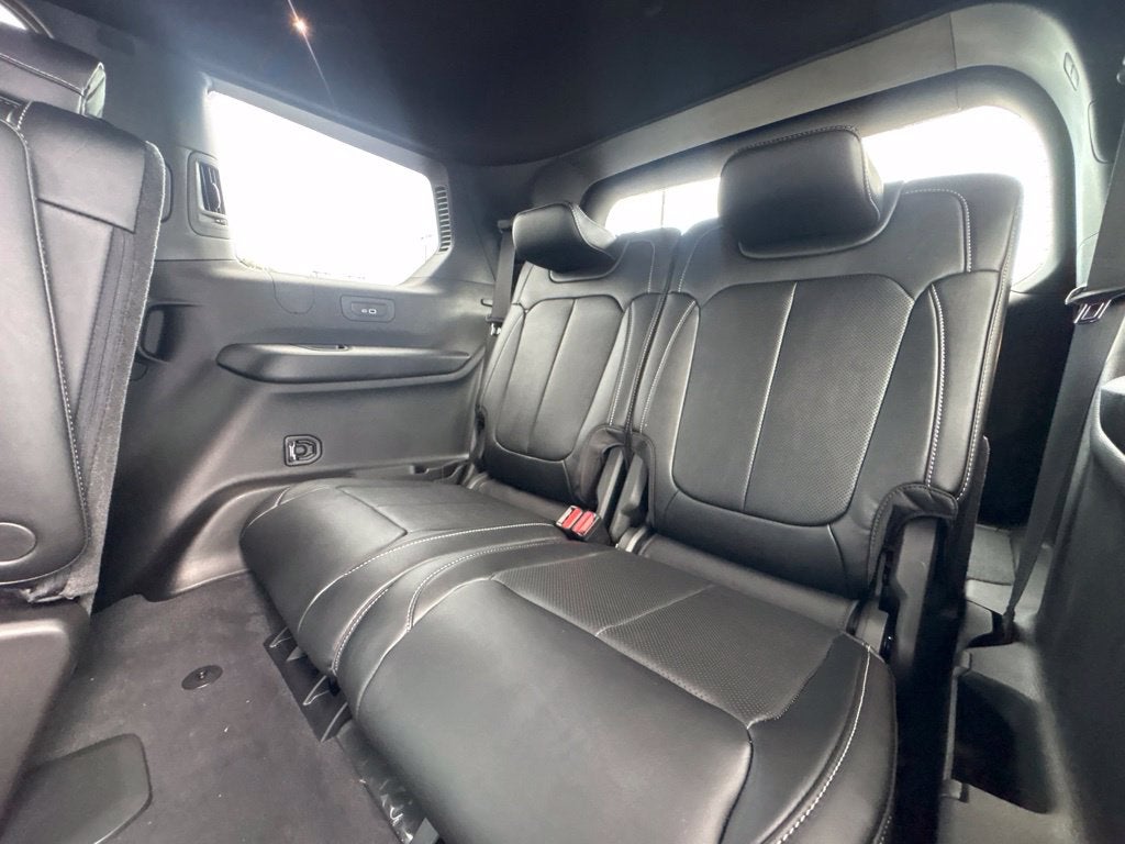 2027 Jeep Grand Cherokee Limited Reserve