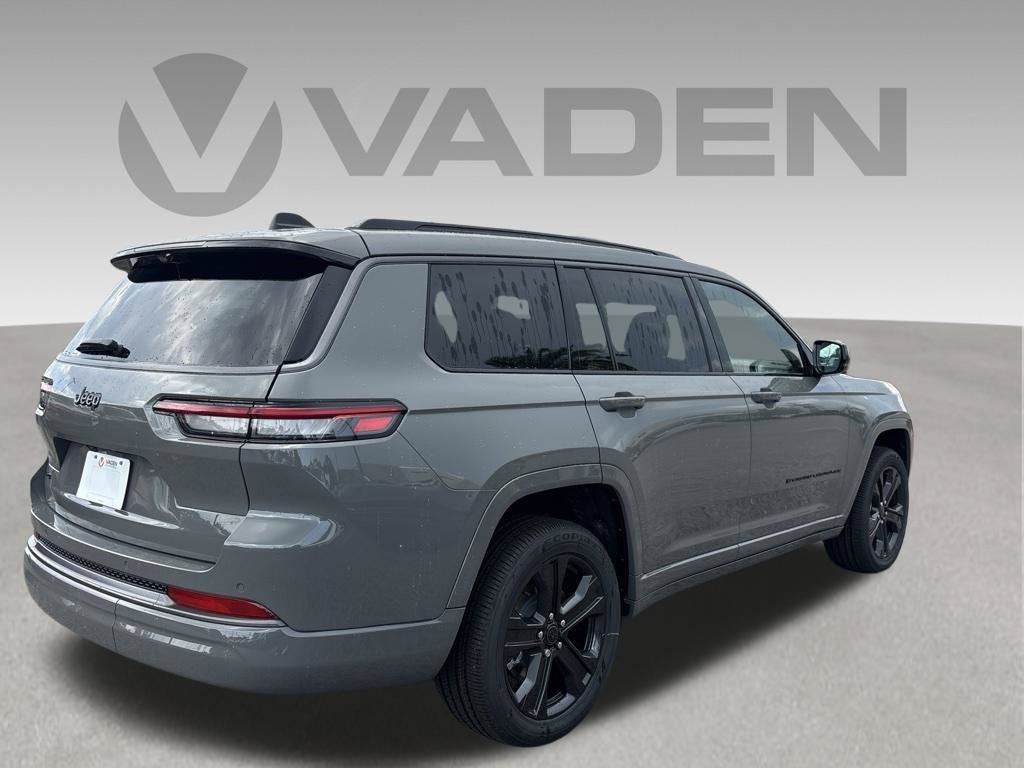 2027 Jeep Grand Cherokee Limited Reserve