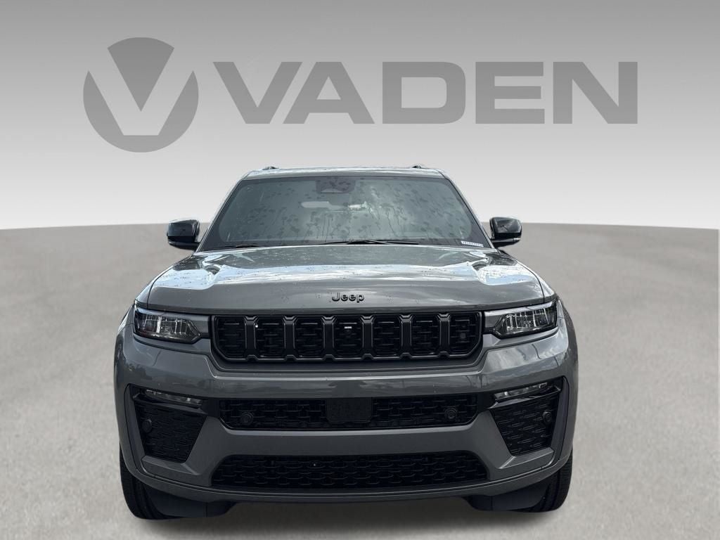 2027 Jeep Grand Cherokee Limited Reserve