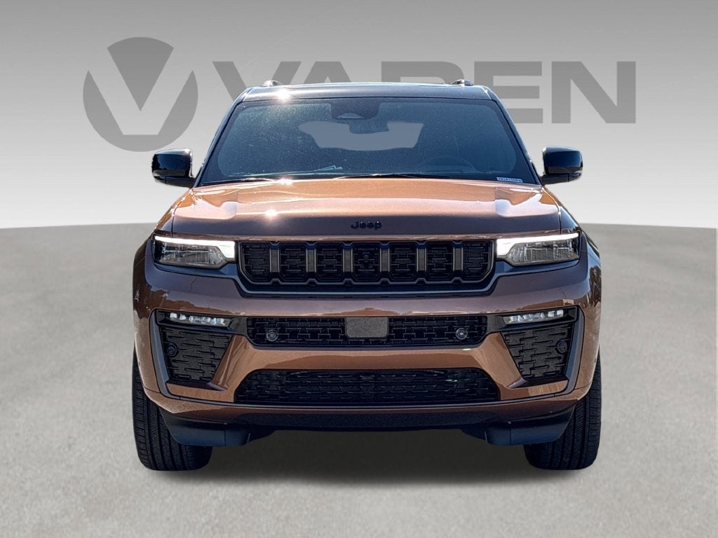 2027 Jeep Grand Cherokee GRAND CHEROKEE L SUMMIT 4X4