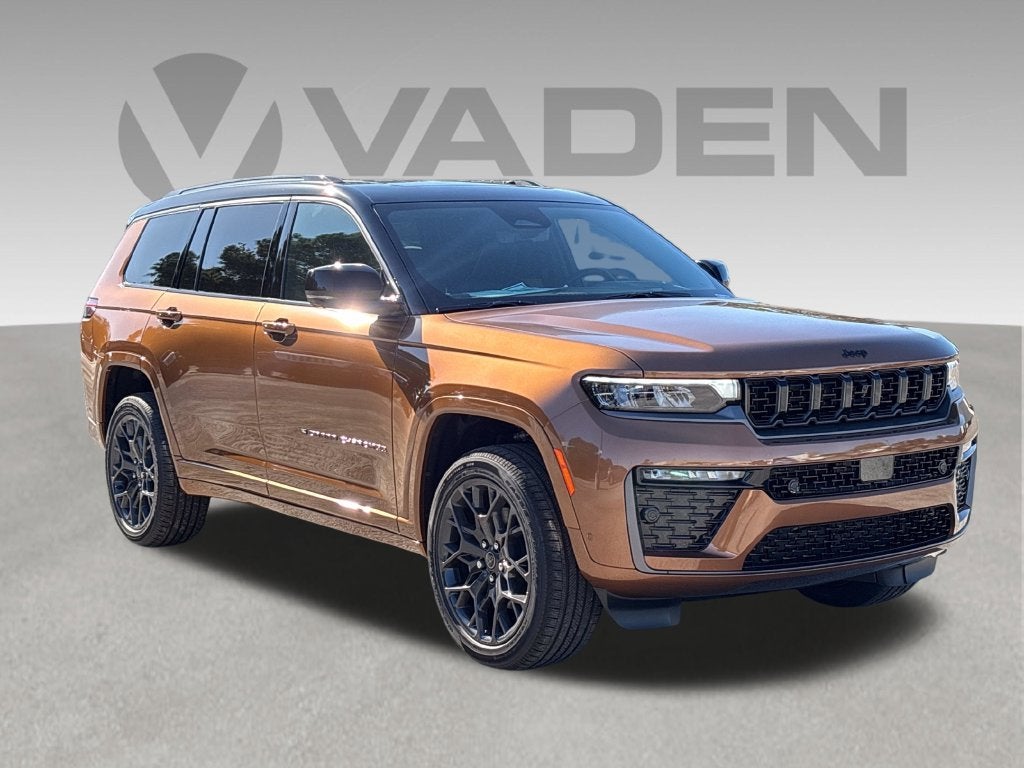 2027 Jeep Grand Cherokee GRAND CHEROKEE L SUMMIT 4X4