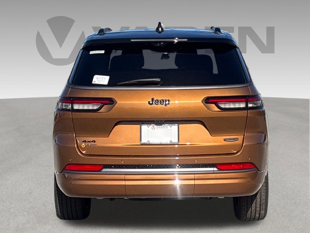 2027 Jeep Grand Cherokee GRAND CHEROKEE L SUMMIT 4X4