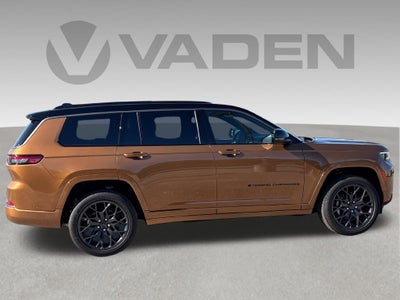 2027 Jeep Grand Cherokee GRAND CHEROKEE L SUMMIT 4X4