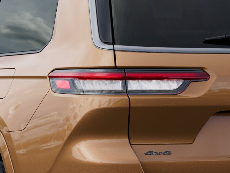 2027 Jeep Grand Cherokee GRAND CHEROKEE L SUMMIT 4X4
