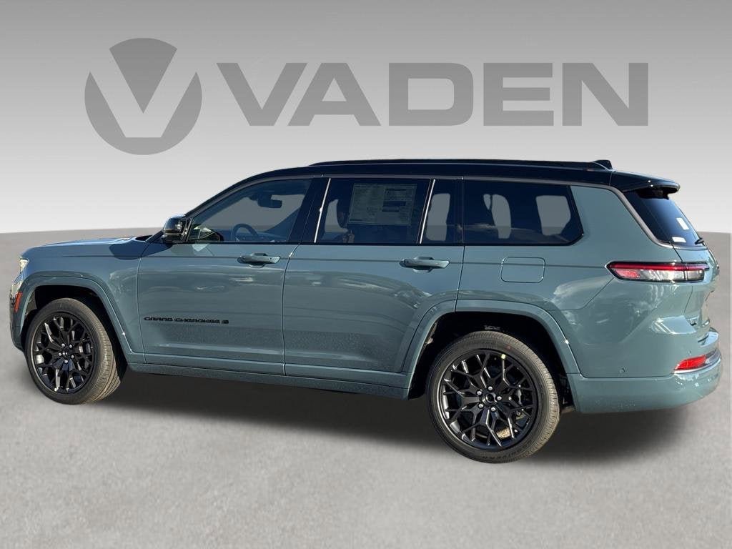 2027 Jeep Grand Cherokee GRAND CHEROKEE L SUMMIT 4X4