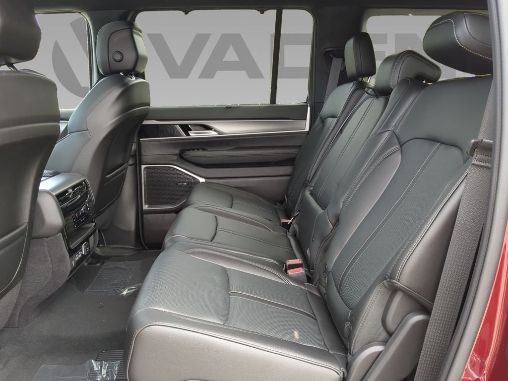 2025 Jeep Wagoneer WAGONEER L 4X4