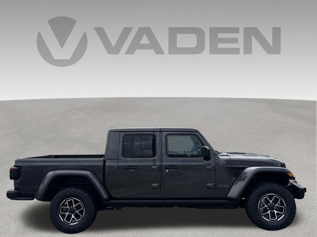 2026 Jeep Gladiator GLADIATOR SHADOW OPS 4X4