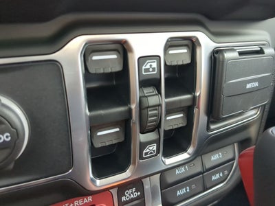 2025 Jeep Gladiator GLADIATOR RUBICON 4X4