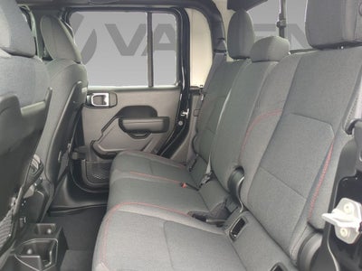 2025 Jeep Gladiator GLADIATOR RUBICON 4X4