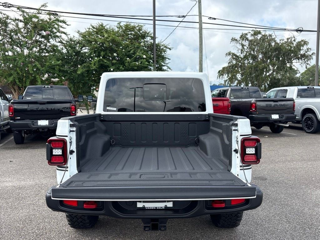 2026 Jeep Gladiator GLADIATOR SHADOW OPS 4X4