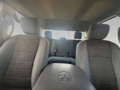 2020 RAM 1500 Classic SLT Crew Cab 4x2 6'4' Box